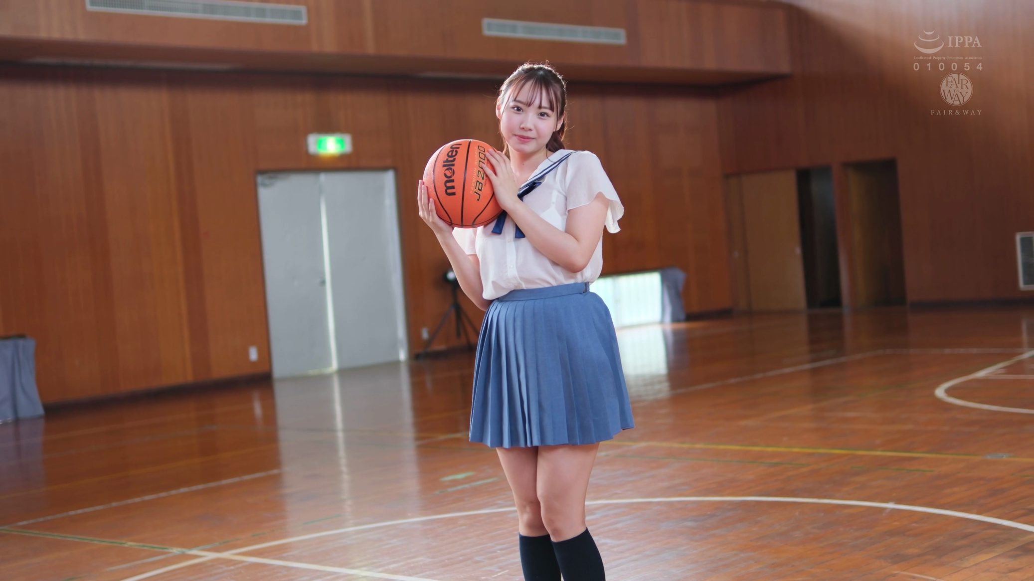 【集梦影视论坛www.xkaom.com】蜜肉フェティシズム【写真集视频】.2024.mkv_20260715_.png